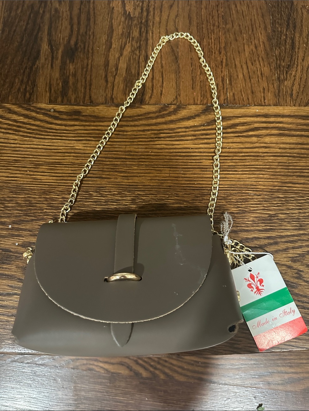 Brown Crossbody Bag with Gold Chain Strap Pelle